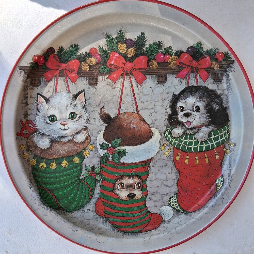 Vtg 1991 May Co. Potpourri Press Christmas Mischief Metal Tray Puppy Kitten Tin